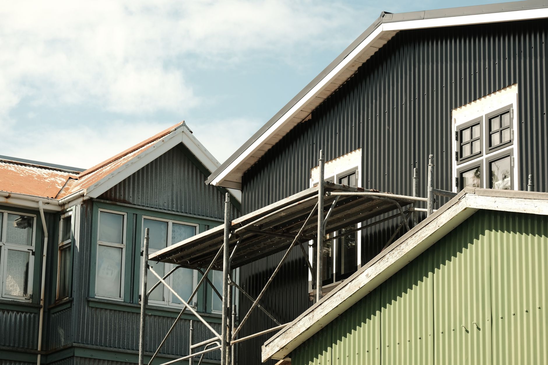 Commercial window washing