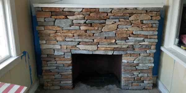 Fieldstone retaining wall