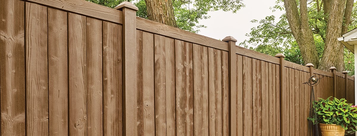 SimTek composite fence